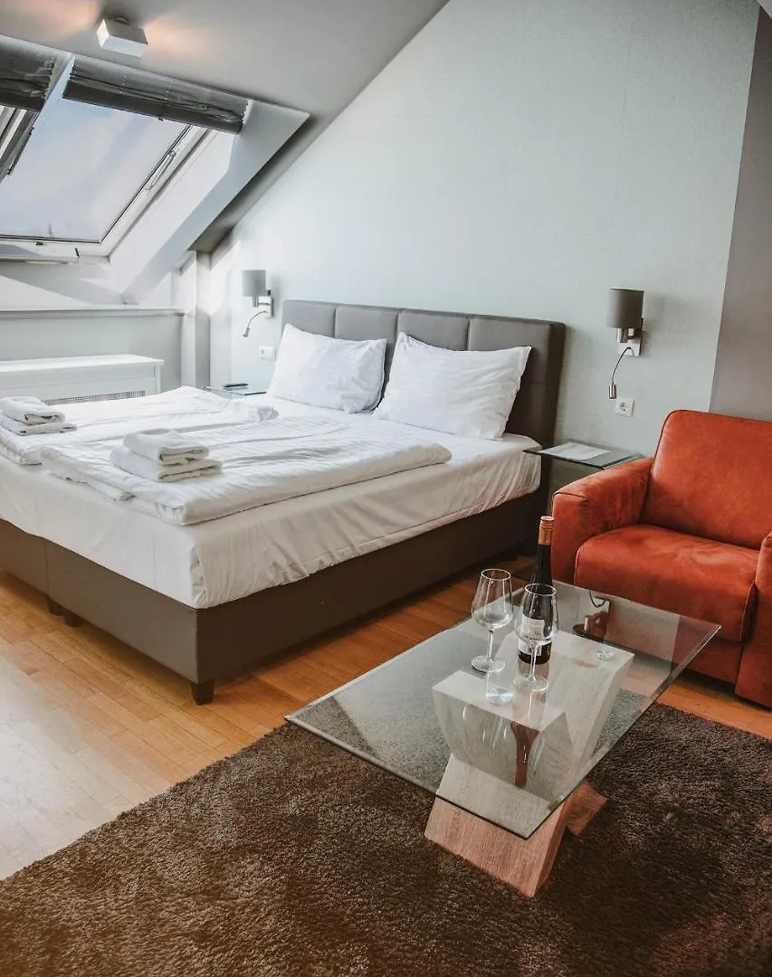 Kh Apartments Center Wien 0*,
